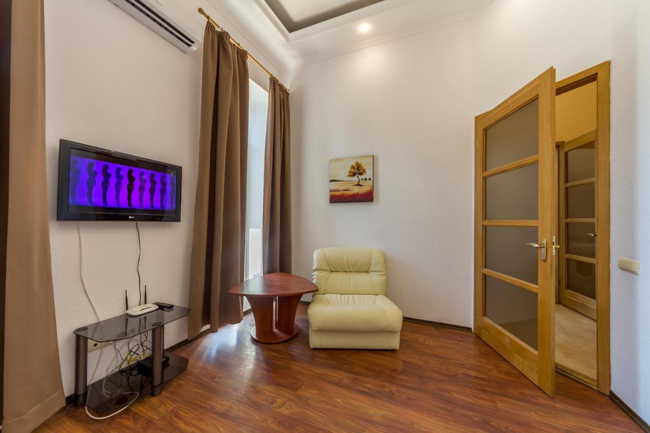 Dayflat Apartments Golden Gate Area Κίεβο Εξωτερικό φωτογραφία