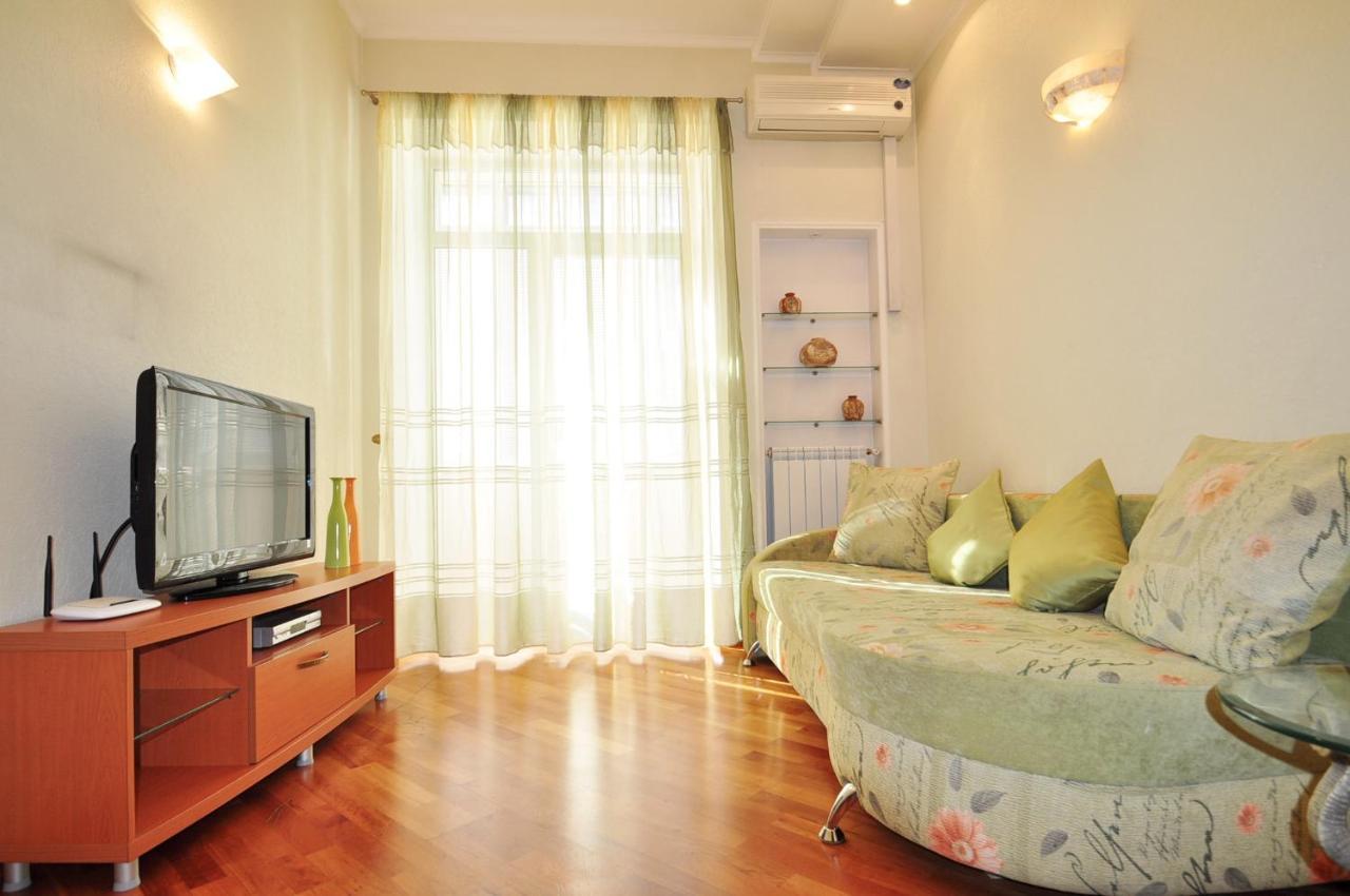 Dayflat Apartments Golden Gate Area Κίεβο Εξωτερικό φωτογραφία