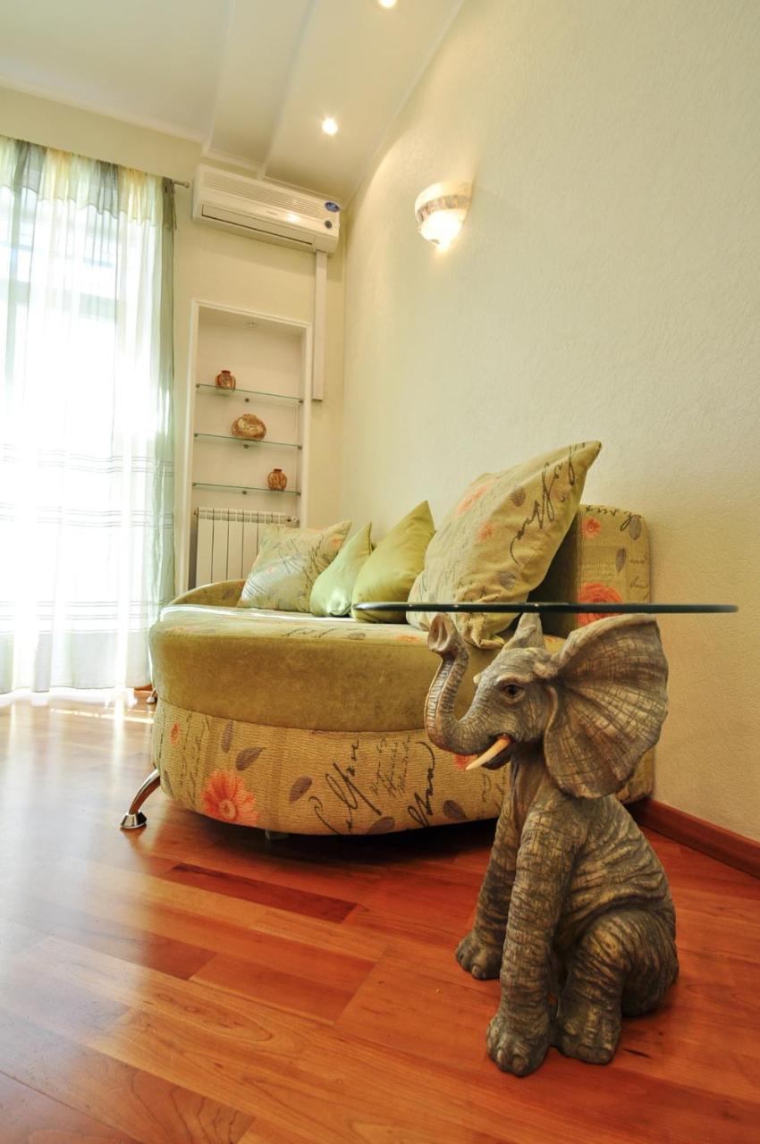 Dayflat Apartments Golden Gate Area Κίεβο Εξωτερικό φωτογραφία